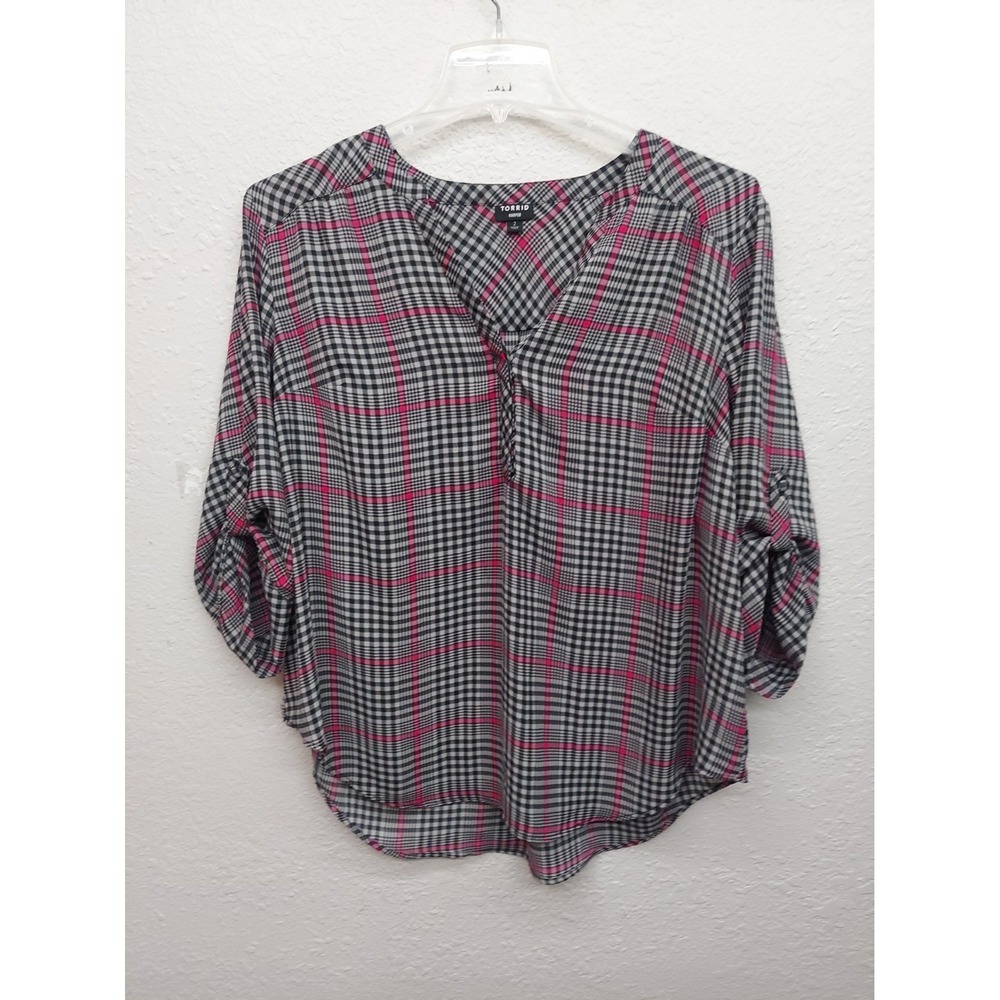 Torrid Harper Popover Top Womens 2 Black Pink Plaid Houndstooth Roll Tab Sleeve
